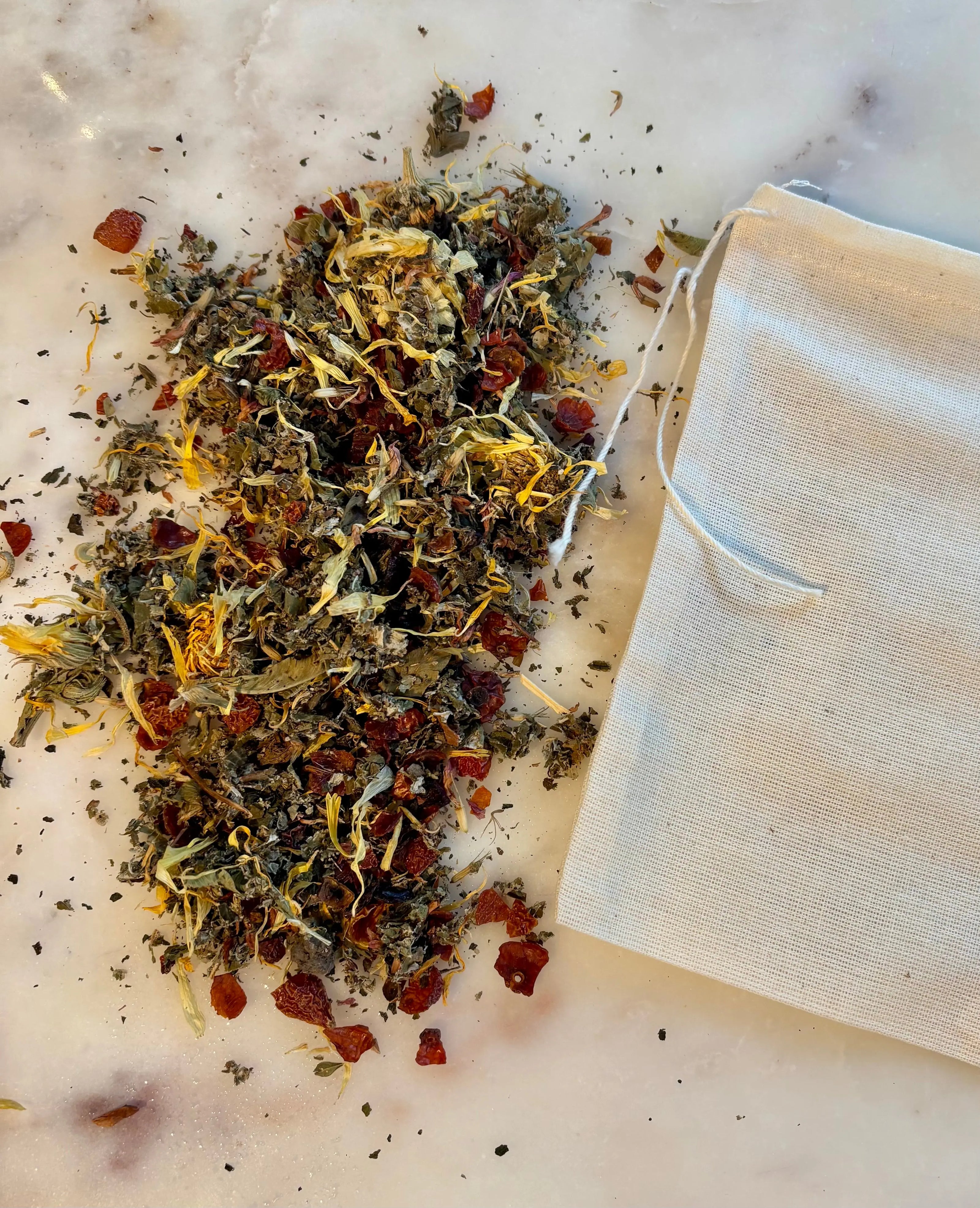 Mending Mama Tea Monthly Pouch