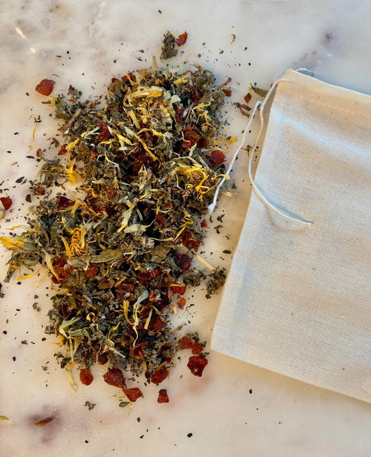 Mending Mama Tea Monthly Pouch